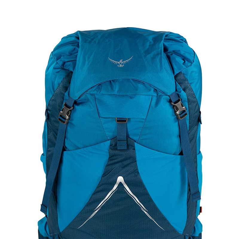 Integrated raincover to protect the contents of the bag from rain and dust